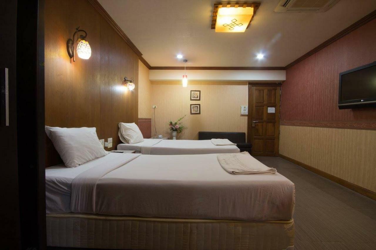 Khon Kaen Ruenrom Hotel מראה חיצוני תמונה