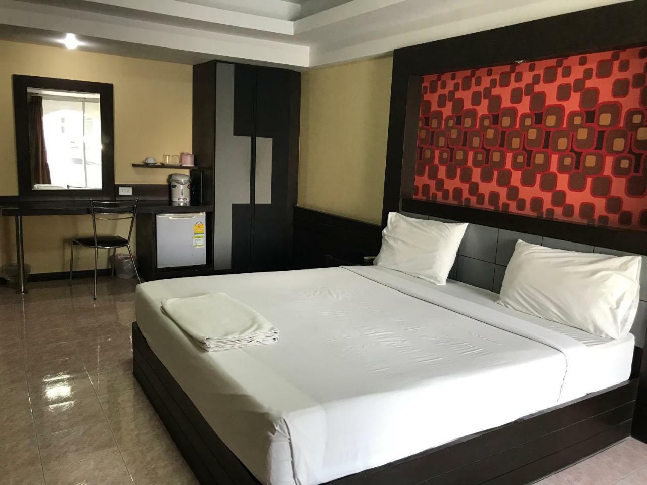 Khon Kaen Ruenrom Hotel מראה חיצוני תמונה