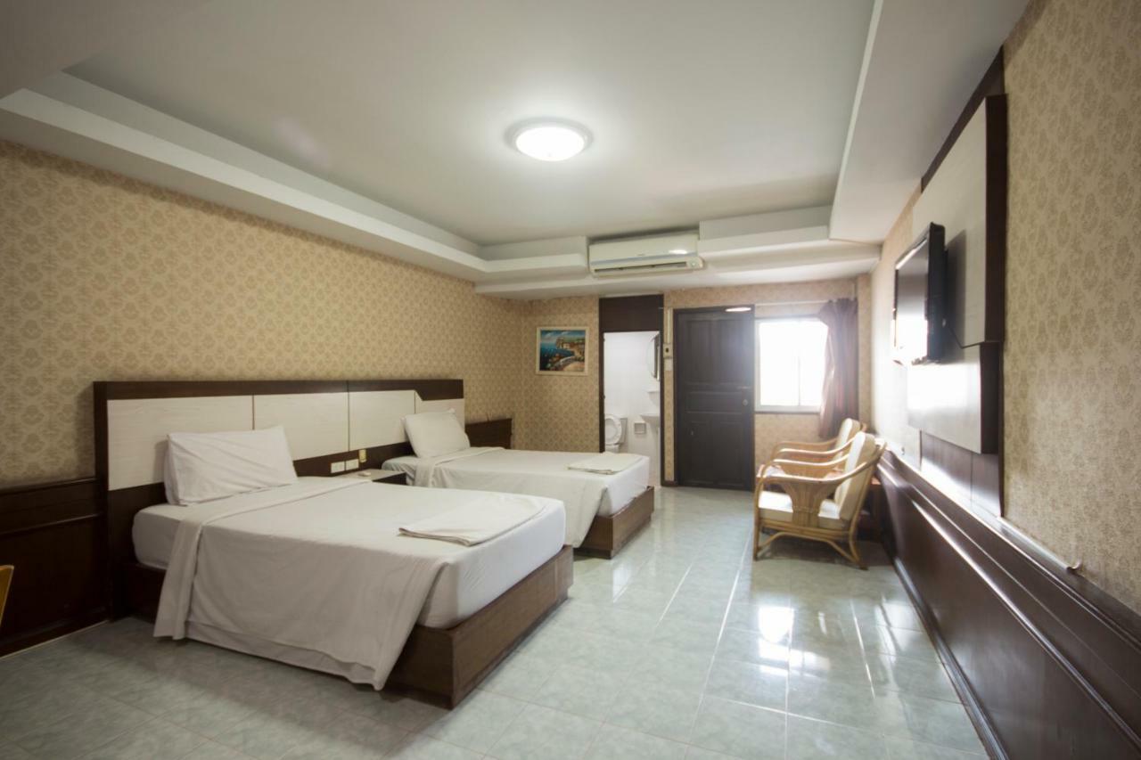 Khon Kaen Ruenrom Hotel מראה חיצוני תמונה